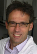 Dr. Nikolas Gunkel