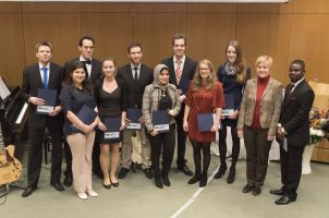 Ten of the successful graduates from the Major Cancer Biology classes of 2012 and 2013 with their DKFZ Certificate and Congratulations