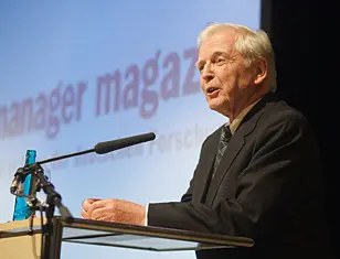 Professor Harald zur Hausen