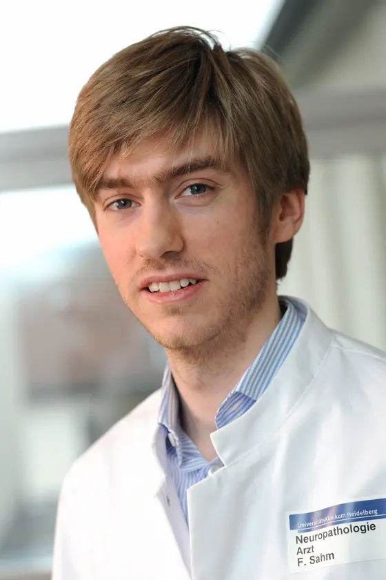 PD Dr. Dr. med. Felix Sahm, Klinische Kooperationseinheit Neuropathologie