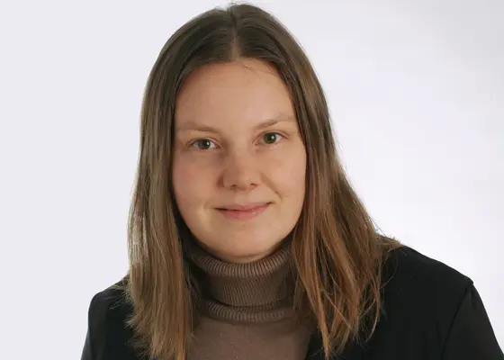 Dr. Lina Jansen