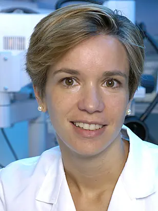 Dr. Ana Martin-Villalba
