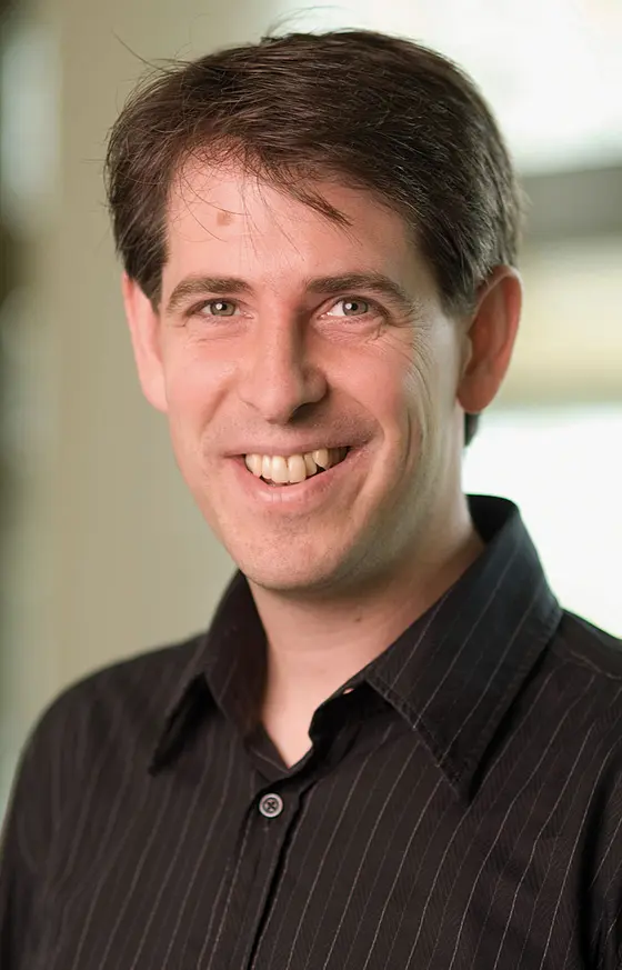 Prof. Dr. Stefan Pfister