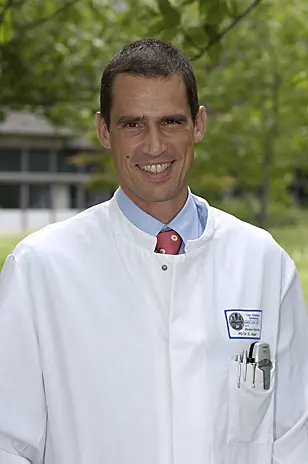 Professor Dr. Dirk Jäger