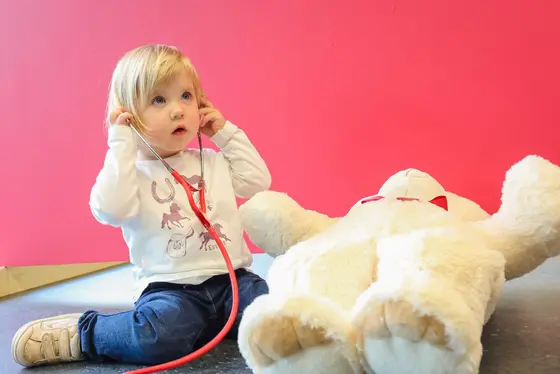 Das pilozytische Astrozytom (PA) ist eine Hirntumorart, die häufig im Kindesalter vorkommt.