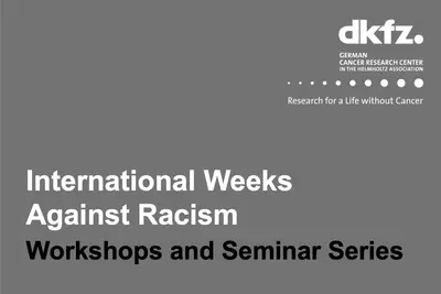 Diese Grafik kündigt die "Internationalen Wochen gegen Rassismus" an, mit Workshops und Seminaren, die sich auf Antisemitismus und Rassismus in der Gesundheitsversorgung konzentrieren. Termine und Referenten sind aufgeführt, sowie ein QR-Code für weitere Informationen und die Registrierung.