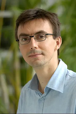 Dr. Tobias Dick