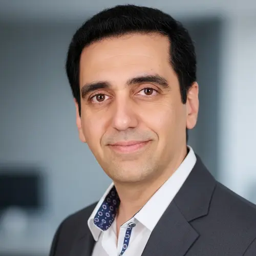 Porträtfoto von Dr. Mahdi Fallah