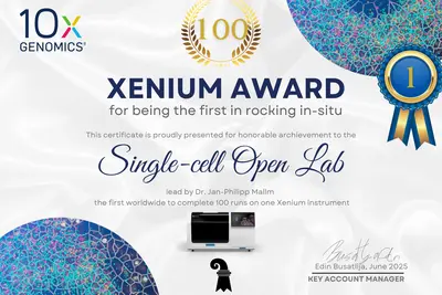 Zertifikat für den "XENIUM AWARD" ausgezeichnet für die erste Leistung im Bereich In-situ. Überreicht an das "Single-cell Open Lab", geleitet von Dr. Jan-Philipp Mallm, für die Durchführung von 100 Läufen mit einem Xenium-Gerät. Datum: Juni 2025.