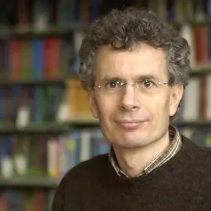 Privatdozent Dr. Stefan Wiemann