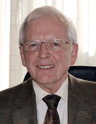 Professor Harald zur Hausen