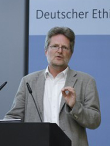 picture of Jörg Hoheisel